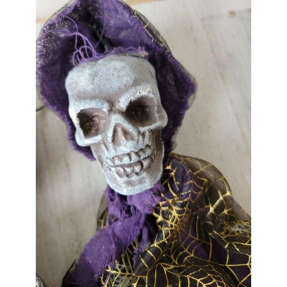 Spider web Grim Reaper AS IS hanging skeleton Halloween set decor - Picture 5 of 11